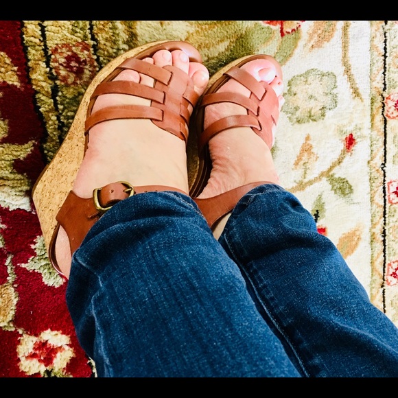 Lucky brand woman’s wedges brown ❤️ - Picture 4 of 8